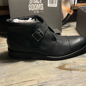 Stacy Adams 
9.5 
Black
Low Boot